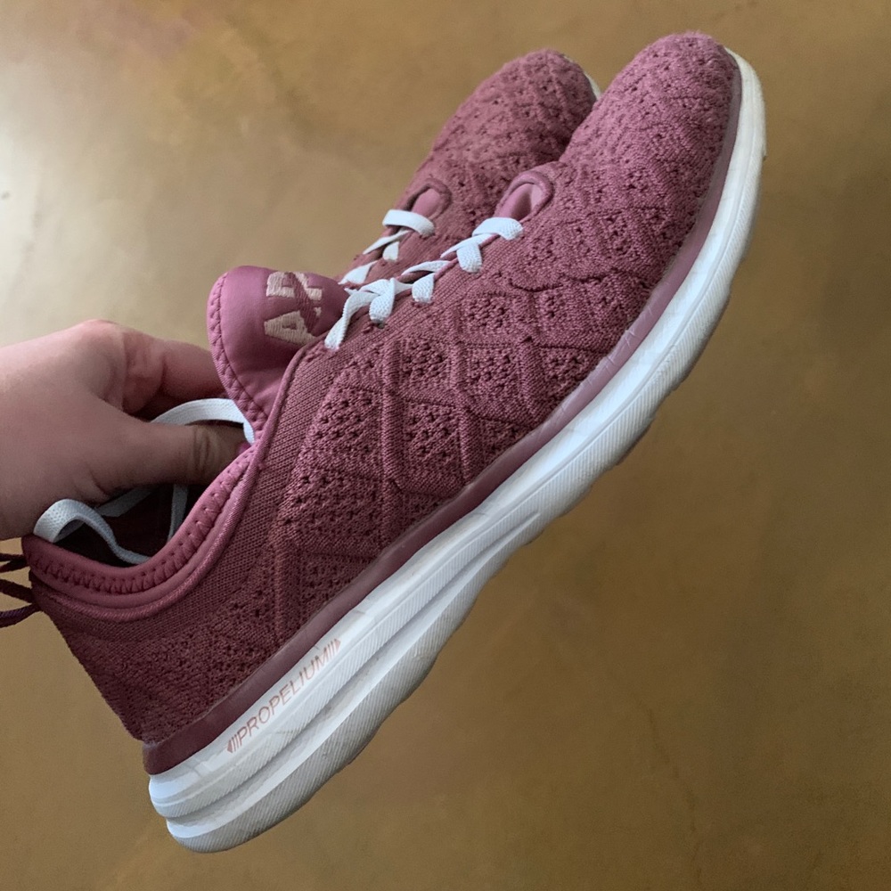 APL women’s shoes